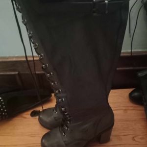 Drk Grey laced boots size 11